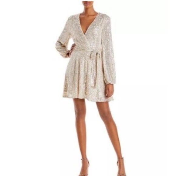 Bardot Dresses & Skirts - Bardot Gold Women’s Size 2 or XS Dress Retails 119.00
